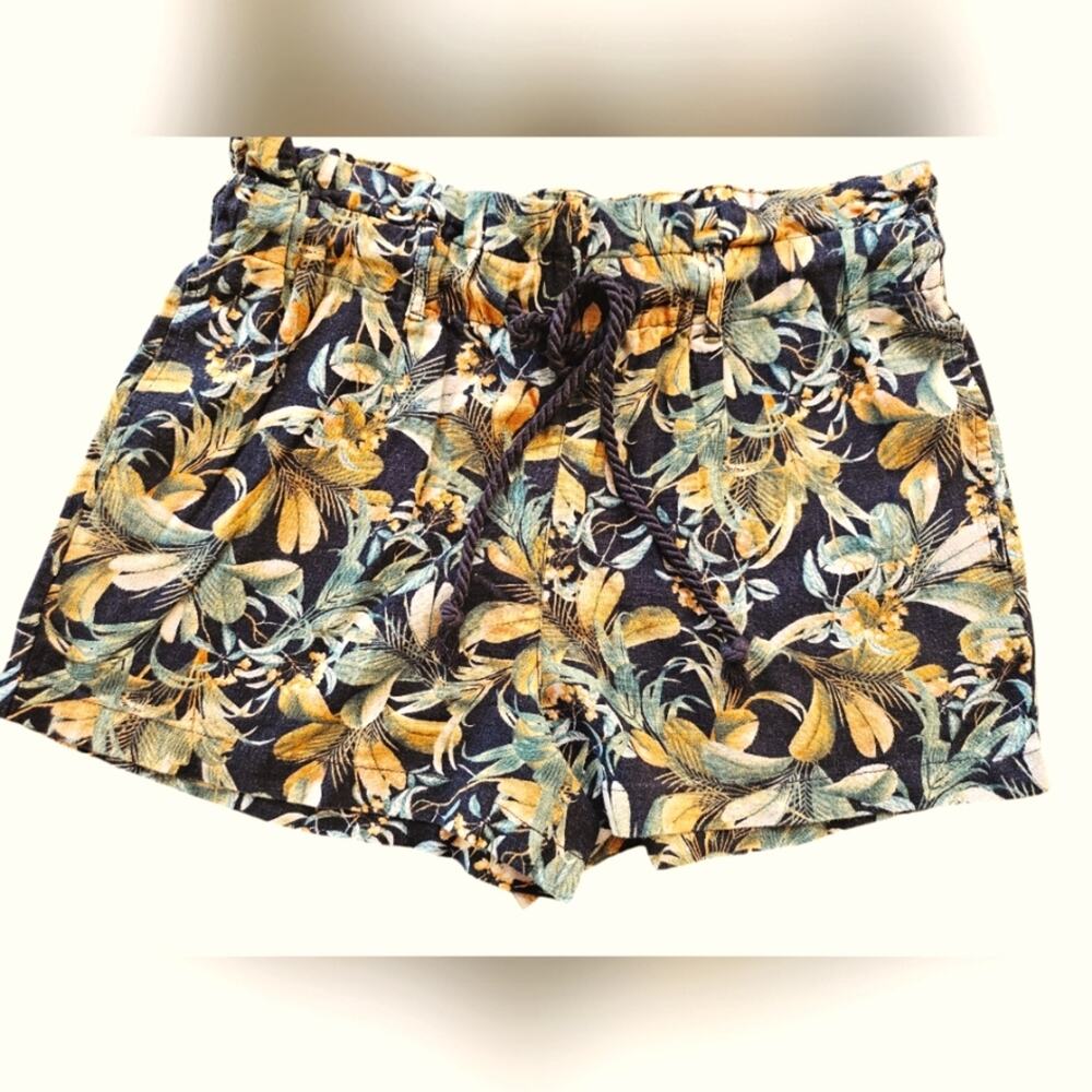 Ana Shorts Womens Petite Large Tropical Floral Linen Blend Elastic Waist Black